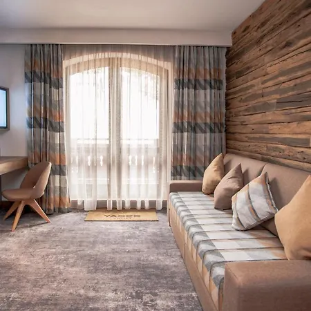 Yager Hotel *